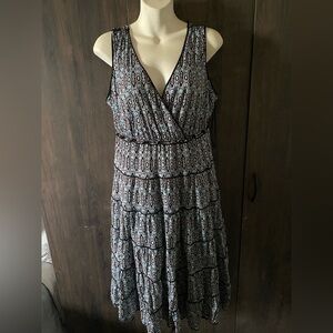 Black and Blue Patterned Sleeveless Dress
